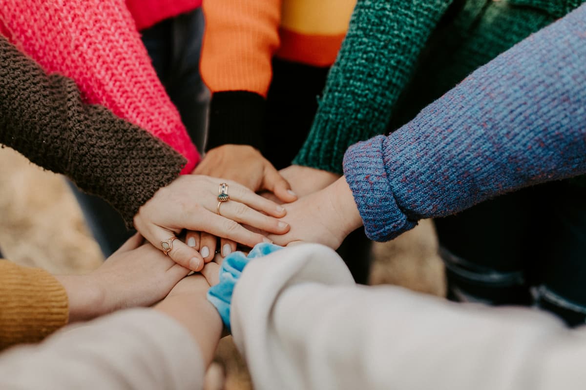 Young people volunteering in their community